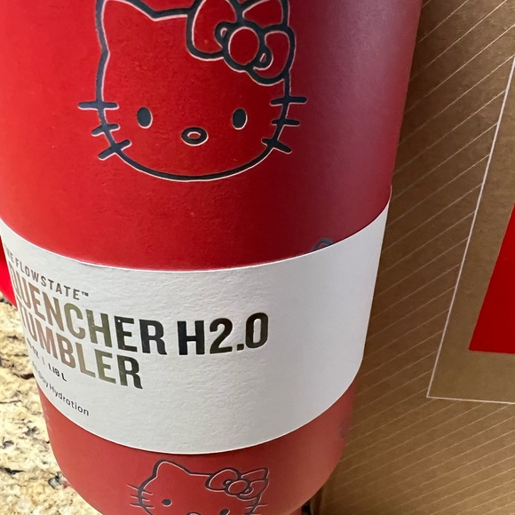 Stanley 40oz New Red Kitty tumbler - Picture 5 of 9